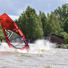 36 szkola windsurfingu nad jeziorem Habenda.jpg